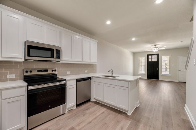 6918 Yellow Hammer Way, Arlington, TX 76001