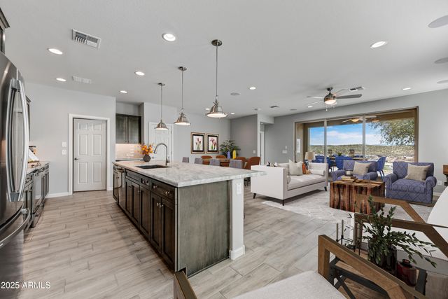 4186 PRAIRIE SCHOONER Road, Wickenburg, AZ 85390