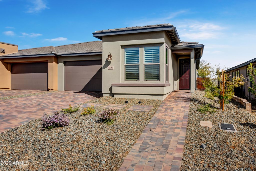 4186 PRAIRIE SCHOONER Road, Wickenburg, AZ 85390 — photo 2