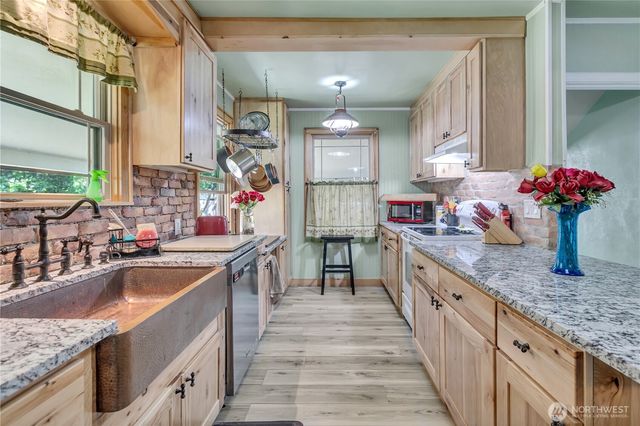 5620 Yakima Avenue, Tacoma, WA 98408