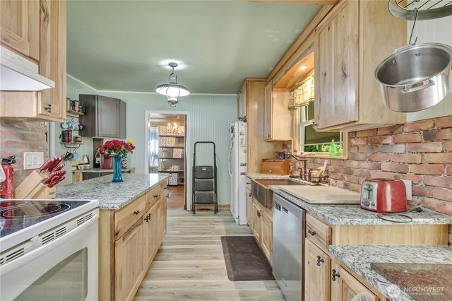 5620 Yakima Avenue, Tacoma, WA 98408