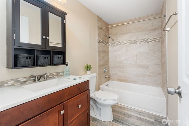 22424 Bluewater Drive SE, Yelm, WA 98597