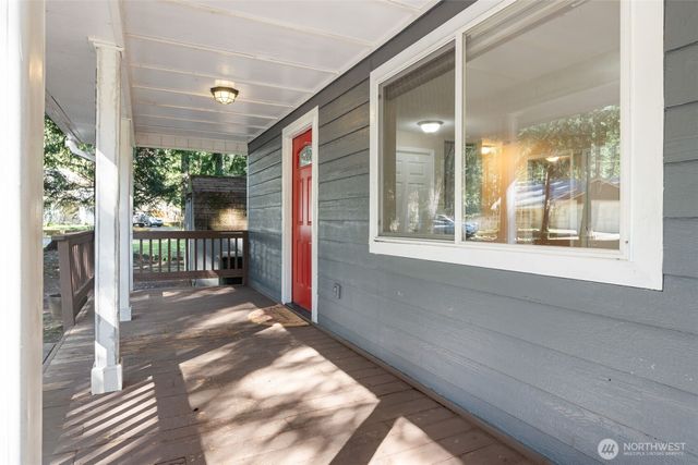 22424 Bluewater Drive SE, Yelm, WA 98597