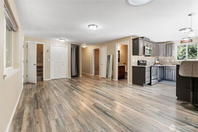 22424 Bluewater Drive SE, Yelm, WA 98597