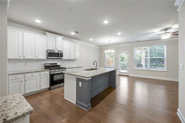 1571 Summer Song Drive, Marietta, GA 30067