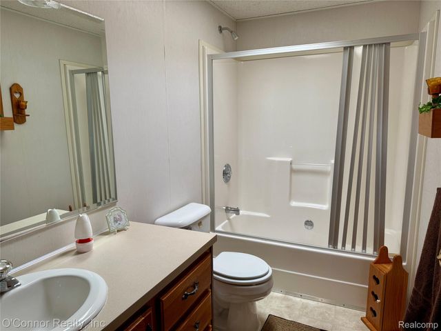 3333 Ravenswood Road 61, Marysville, MI 48040