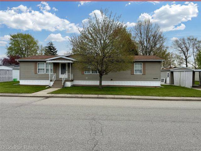 3333 Ravenswood Road 61, Marysville, MI 48040