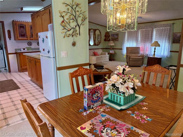 3333 Ravenswood Road 61, Marysville, MI 48040