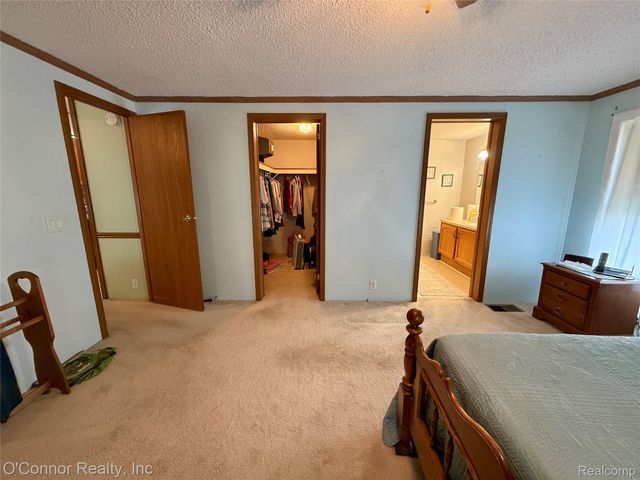 3333 Ravenswood Road 61, Marysville, MI 48040