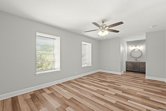 358 E TERRA ALTA DR, San Antonio, TX 78209