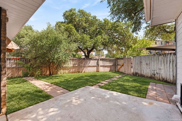 358 E TERRA ALTA DR, San Antonio, TX 78209