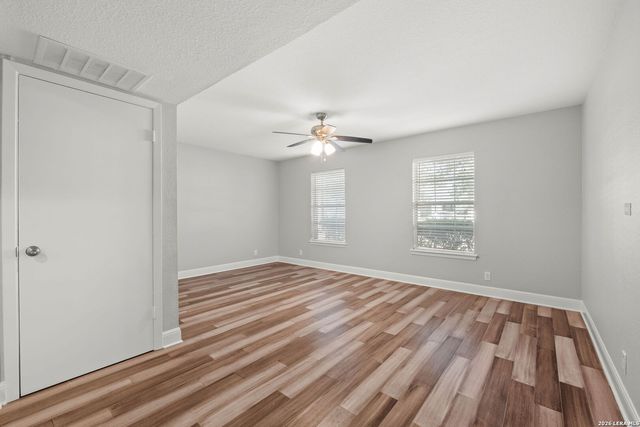 358 E TERRA ALTA DR, San Antonio, TX 78209