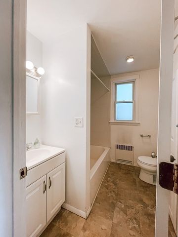 40 I St 1, Boston, MA 02127