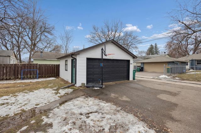 4355 Adair Avenue N, Crystal, MN 55422