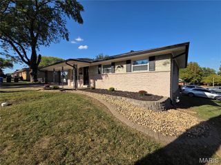 1405 Miller Drive, Florissant, MO 63031