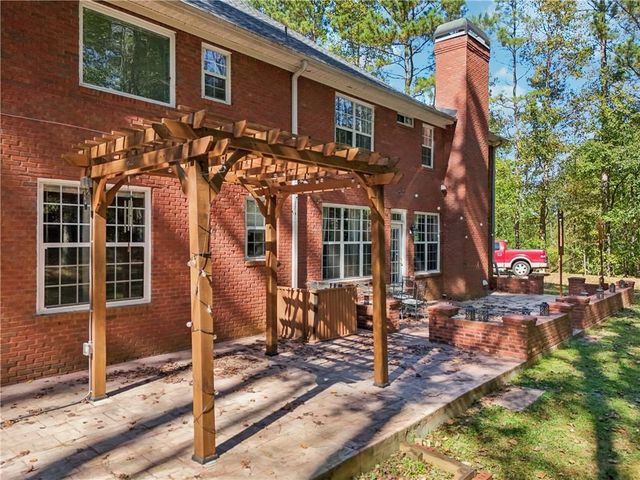 155 Matthew Way, Fayetteville, GA 30214