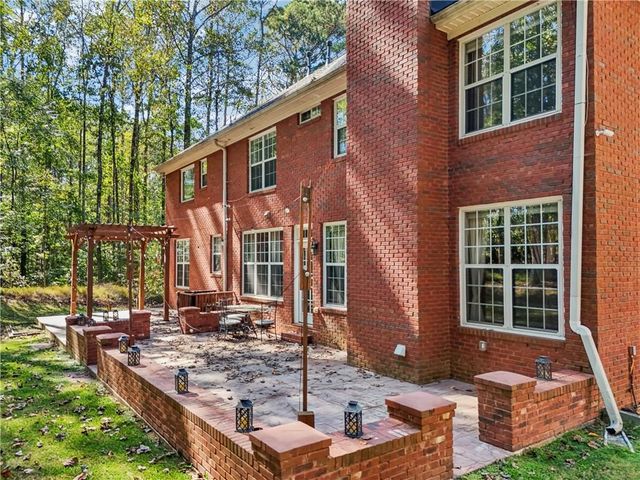 155 Matthew Way, Fayetteville, GA 30214