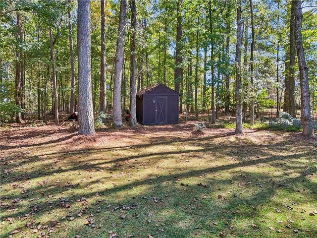 155 Matthew Way, Fayetteville, GA 30214