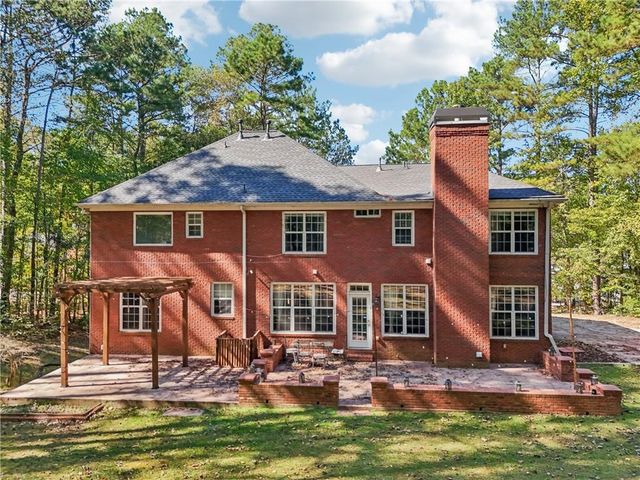 155 Matthew Way, Fayetteville, GA 30214