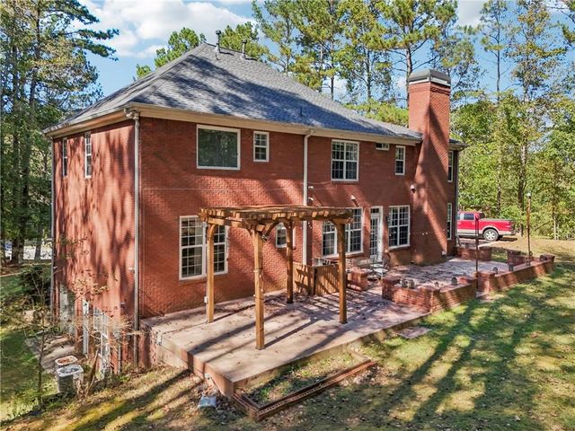 155 Matthew Way, Fayetteville, GA 30214