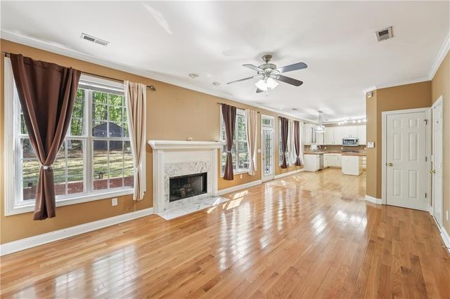 155 Matthew Way, Fayetteville, GA 30214