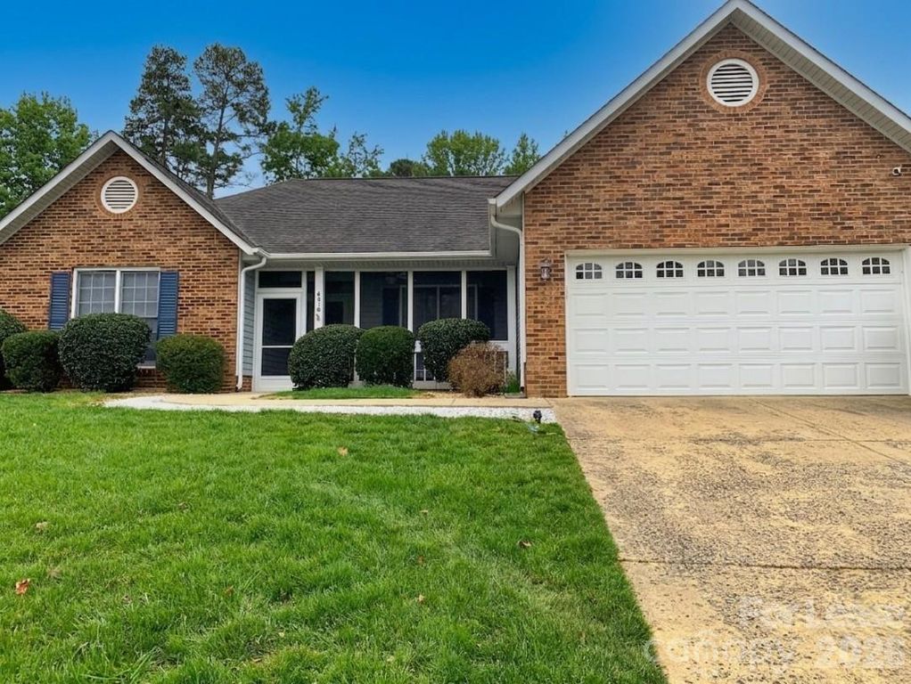 4319 Wynborough Lane, Charlotte, NC 28269
