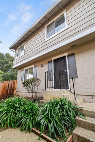 19 Parrott St, Vallejo, CA 94590