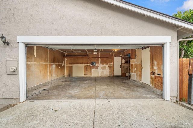 19 Parrott St, Vallejo, CA 94590