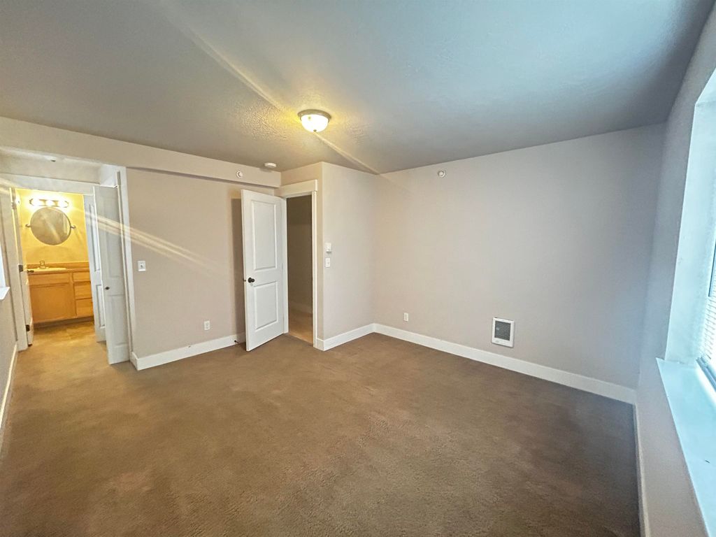 308 W 3rd St, Cheney, WA 99004 photo 46