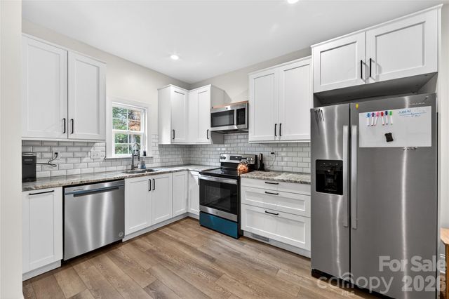 8628 Brookgreen Drive, Mint Hill, NC 28227