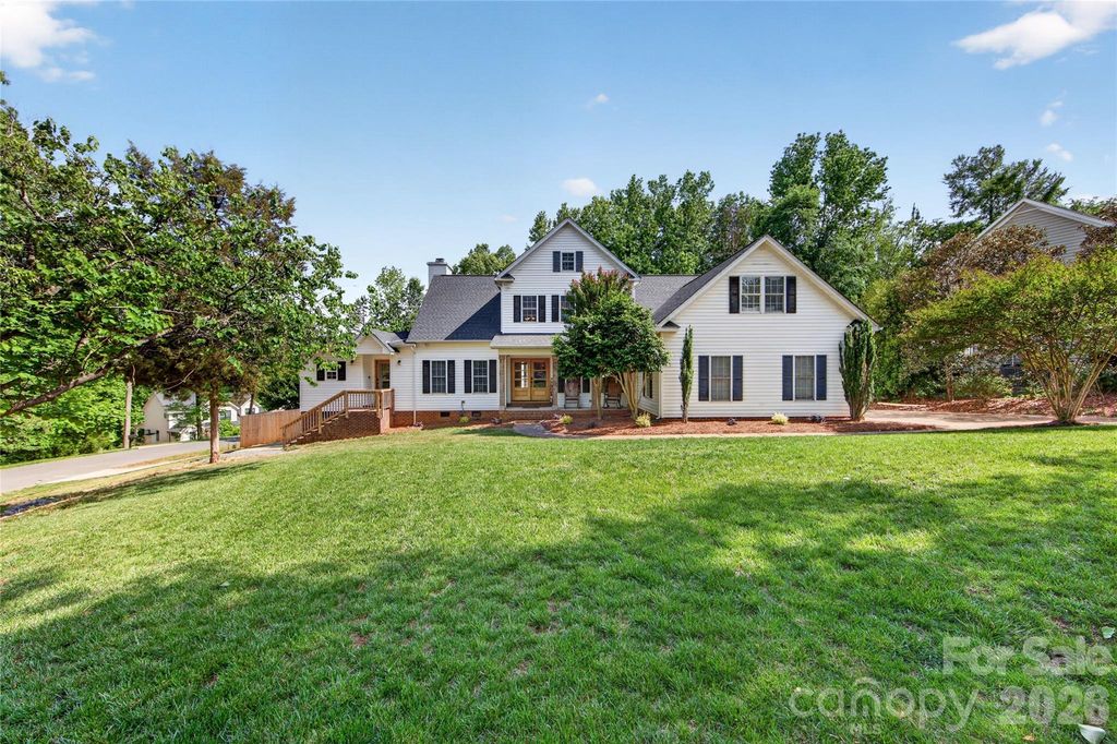 8628 Brookgreen Drive, Mint Hill, NC 28227