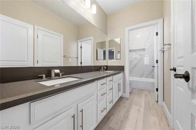 10310 Glacier Mist Avenue, Las Vegas, NV 89149