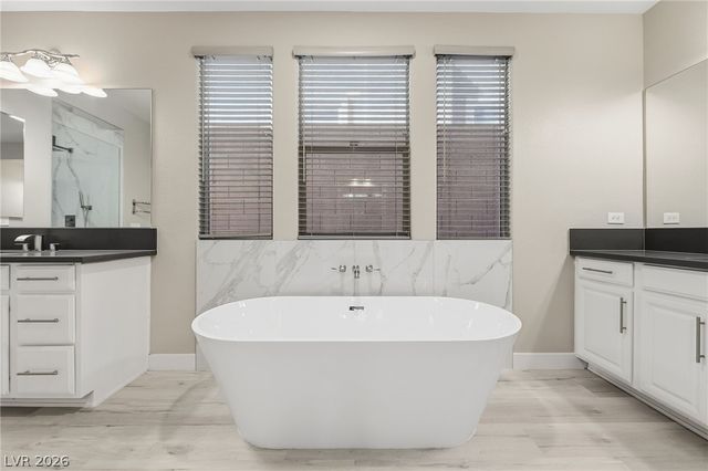 10310 Glacier Mist Avenue, Las Vegas, NV 89149