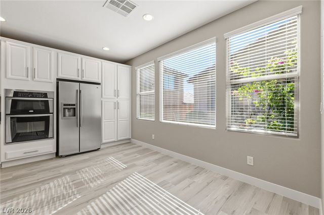 10310 Glacier Mist Avenue, Las Vegas, NV 89149