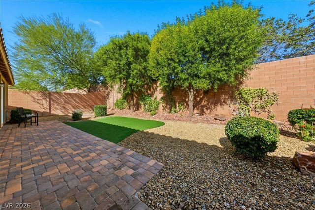 10310 Glacier Mist Avenue, Las Vegas, NV 89149