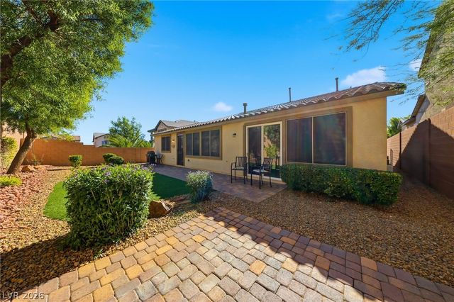 10310 Glacier Mist Avenue, Las Vegas, NV 89149