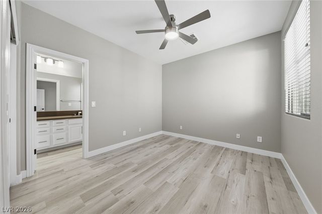 10310 Glacier Mist Avenue, Las Vegas, NV 89149