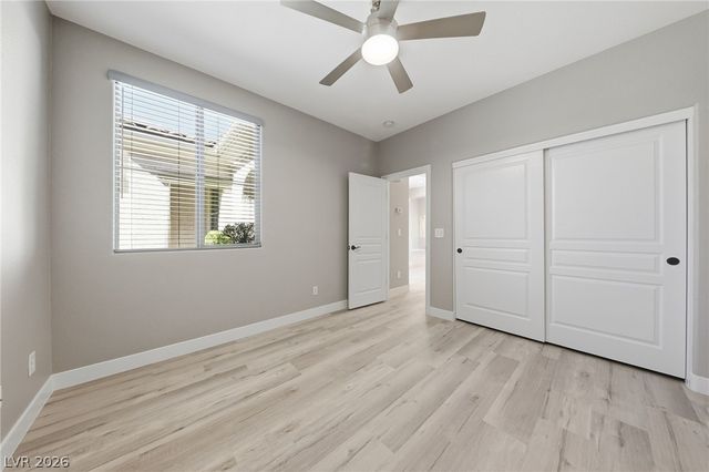 10310 Glacier Mist Avenue, Las Vegas, NV 89149