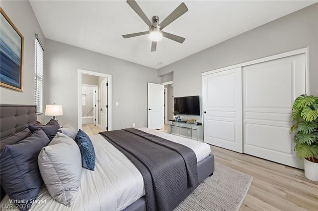 10310 Glacier Mist Avenue, Las Vegas, NV 89149