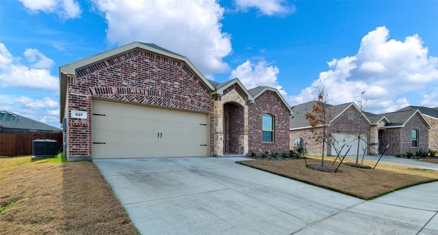 537 Robinson Way, Fate, TX 75189