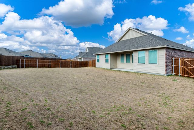 537 Robinson Way, Fate, TX 75189