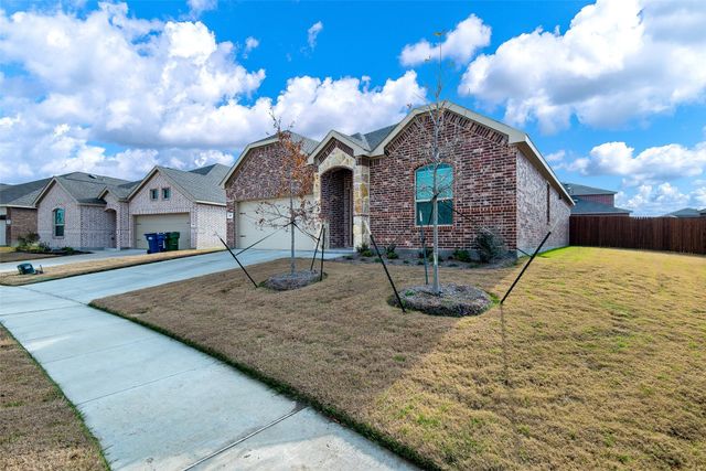 537 Robinson Way, Fate, TX 75189