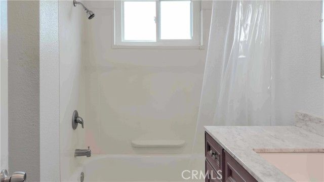 1724 Crofton Lane, Escondido, CA 92027