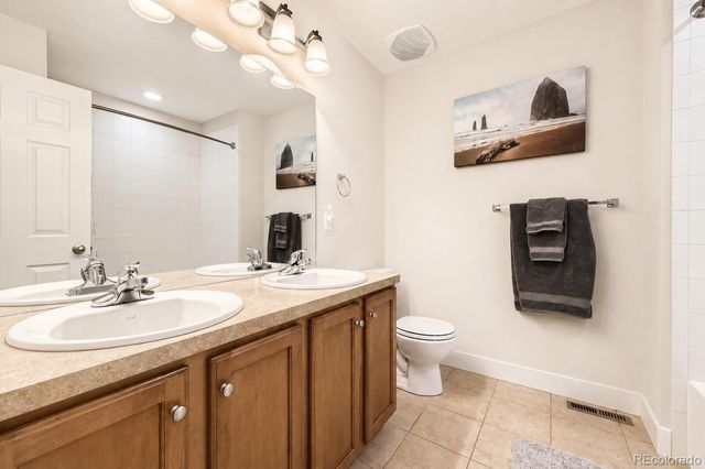 5471 W 97th Place D, Broomfield, CO 80020