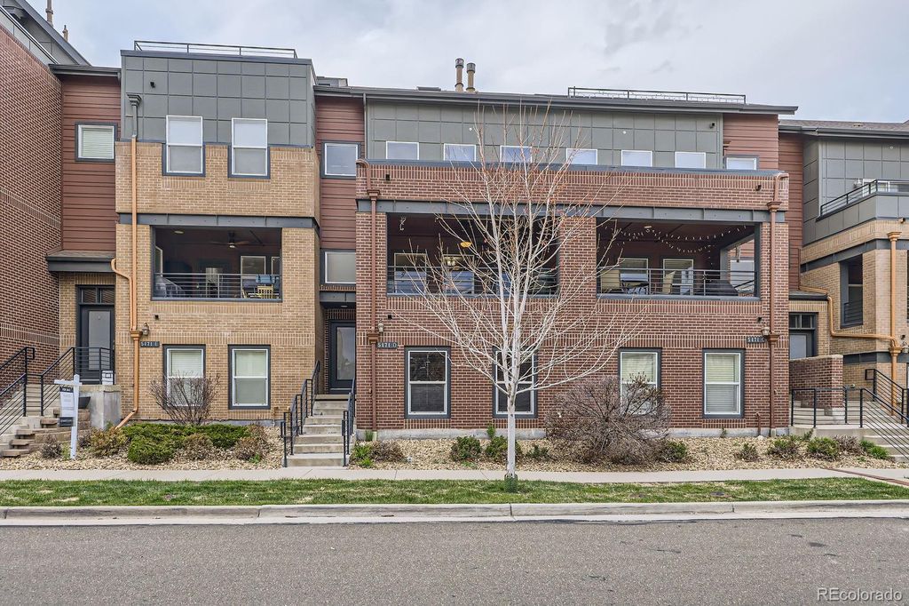 5471 W 97th Place D, Broomfield, CO 80020