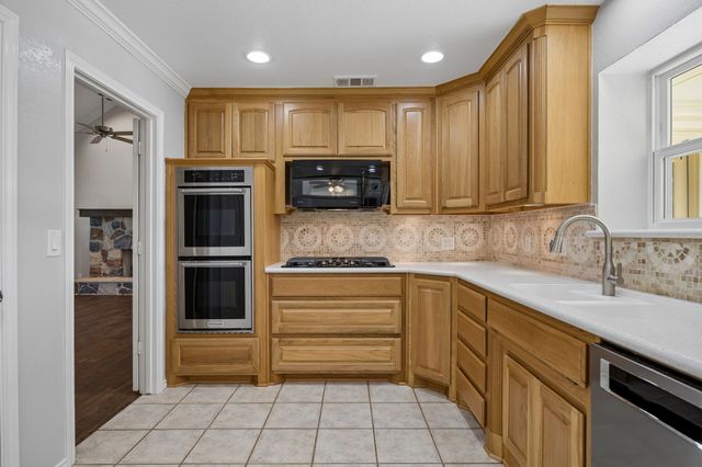 2604 Winterplace Circle, Plano, TX 75075