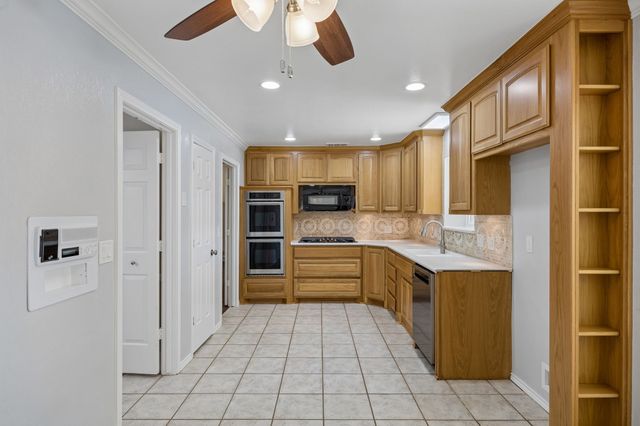 2604 Winterplace Circle, Plano, TX 75075