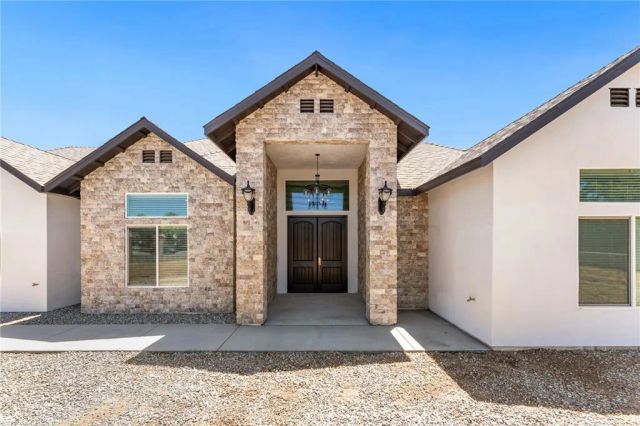 8755 Maple, Hesperia, CA 92345