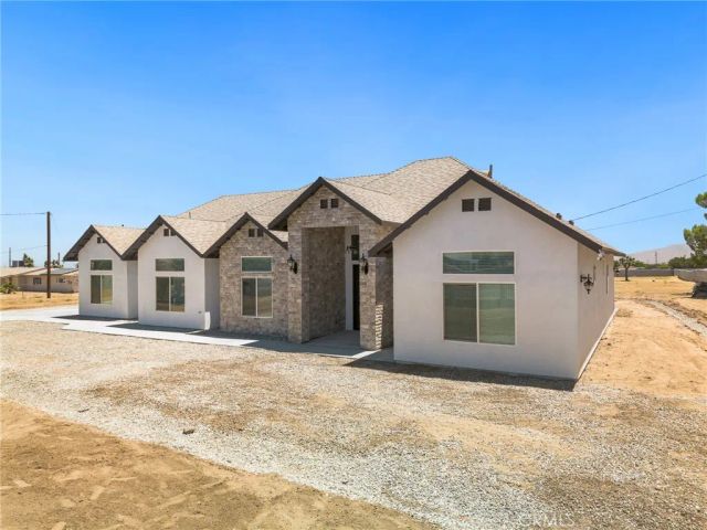8755 Maple, Hesperia, CA 92345