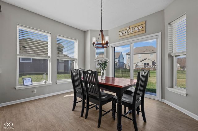 4380 Fox Hunt Drive, Bargersville, IN 46106